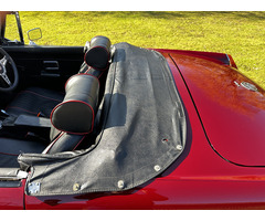 1974 MGB Roadster - 14