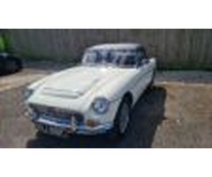 MGC Roadster 1968, Snowberry White, UK Car