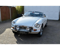 MG B 1968 White