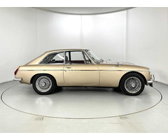 MG B 1972 Gold - 3